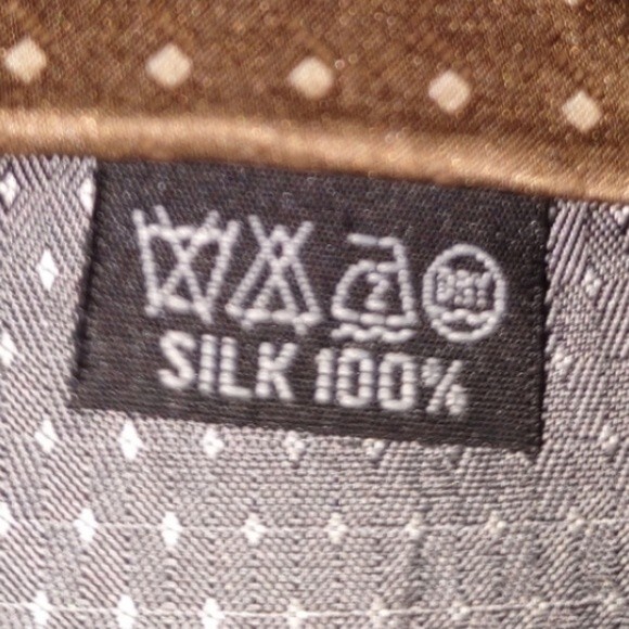 Elevee Brown & White Polka Dot 100% Silk Neck Tie - Picture 4 of 4